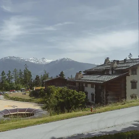 Cosy In * 克莱恩 蒙塔纳