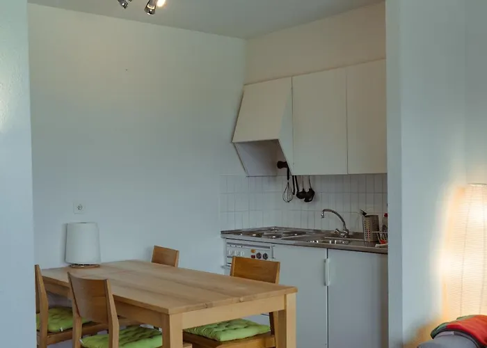 Cosy In كرانز مونتانا